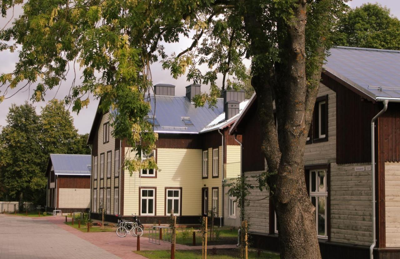 Emajoe Keeltekool Apartment Tartu Exteriér fotografie