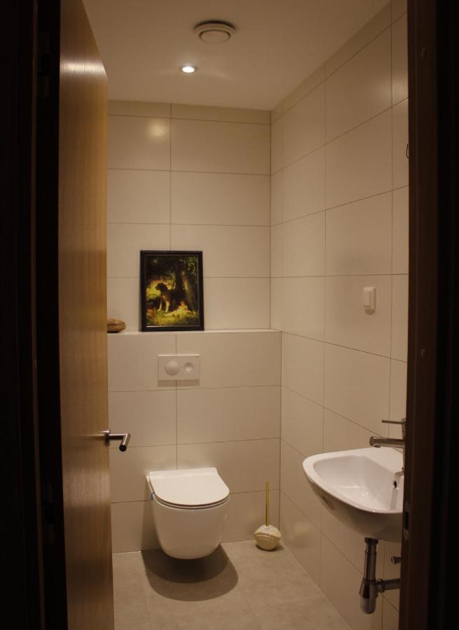 Emajoe Keeltekool Apartment Tartu Exteriér fotografie