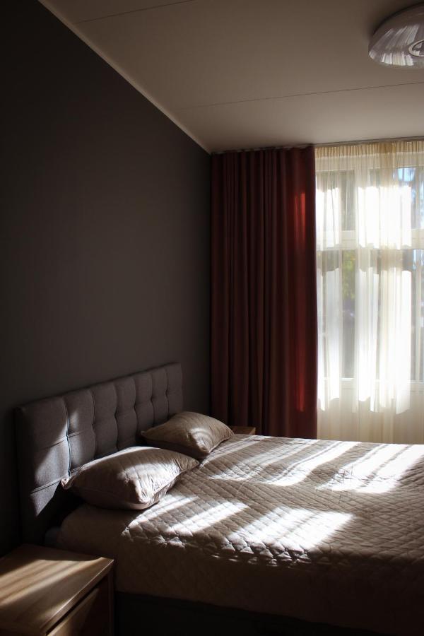 Emajoe Keeltekool Apartment Tartu Exteriér fotografie