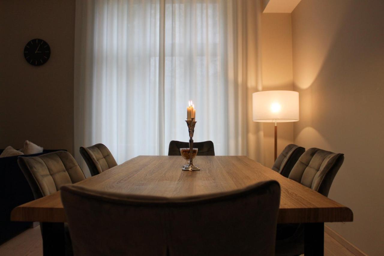 Emajoe Keeltekool Apartment Tartu Exteriér fotografie
