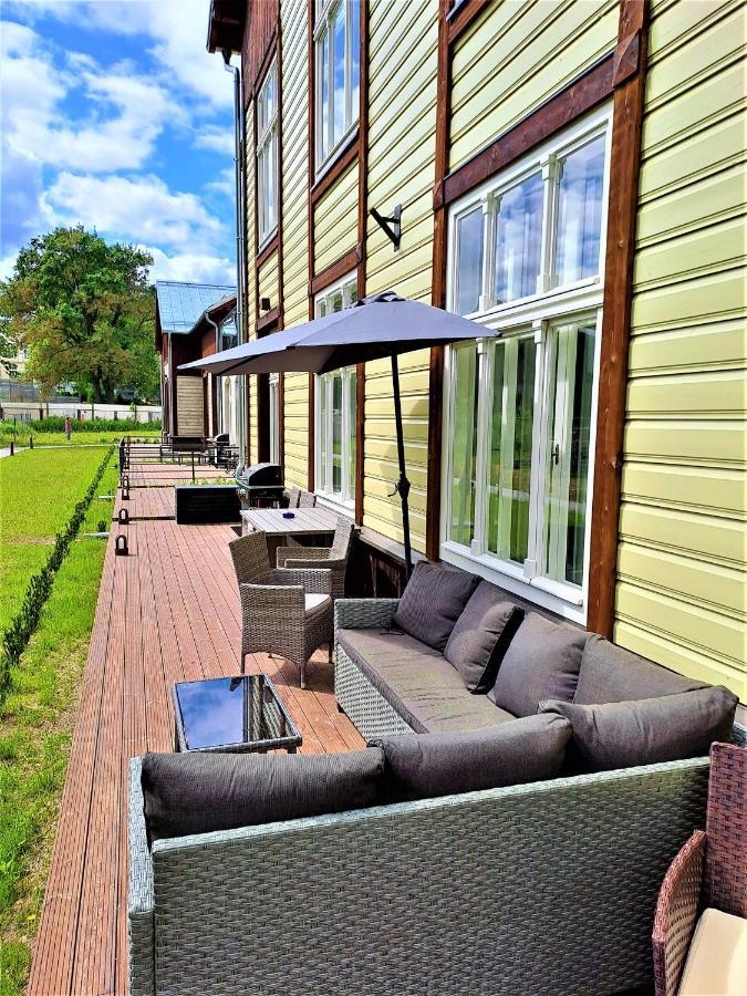 Emajoe Keeltekool Apartment Tartu Exteriér fotografie