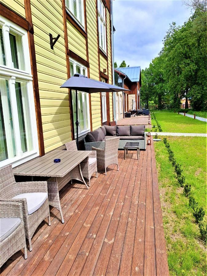 Emajoe Keeltekool Apartment Tartu Exteriér fotografie