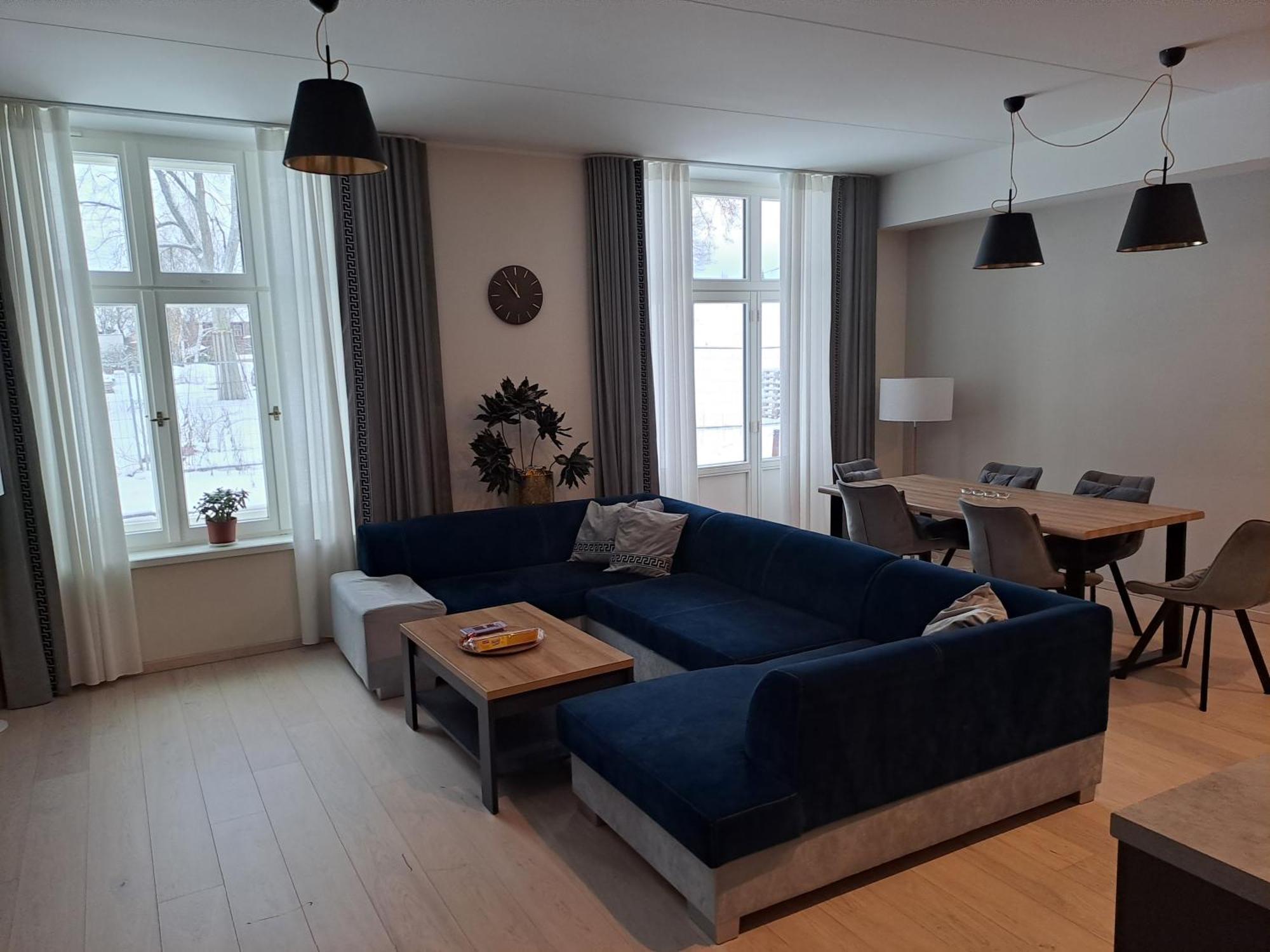 Emajoe Keeltekool Apartment Tartu Exteriér fotografie